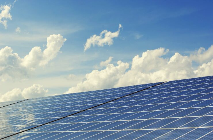 Invertorul Fotovoltaic: Inima Energiei Solare 25