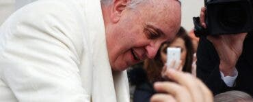 Care este starea de sănătate a lui Papa Francisc?!