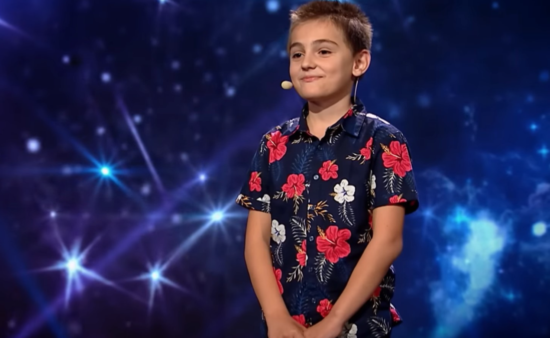 Karlos Tănăsucă pe scena Românii au Talent 2024. Sursă foto: Captură Youtube