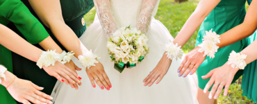 Cum a reușit o mireasă să-și facă domnișoarele de onoare să renunțe la ceremonie. Sursă foto: fashionbuzz.ro