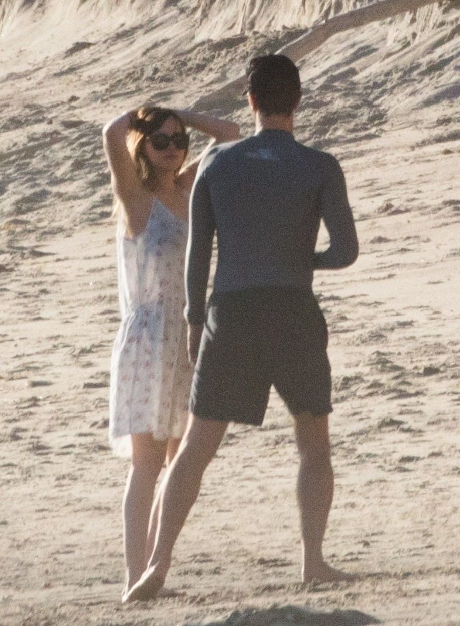 Chris Martin și Dakota Johnson, poveste de dragoste furtunoasă. Sursă foto: Hepta