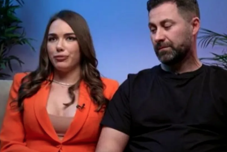 Cu ce se ocupă și ce studii are , de fapt, Iustina Loghin. Sursă foto: Antena 1