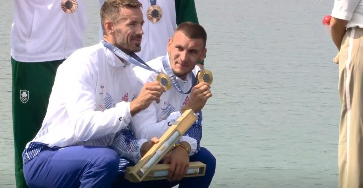 Cornea Andrei și Enache Marian. Sursa foto: Tvr