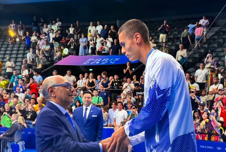 Primele declarații ale lui David Popovici după victoria de la Paris. Sportivul român vine acasă cu o medalie de aur și una de bronz 25 david popovici