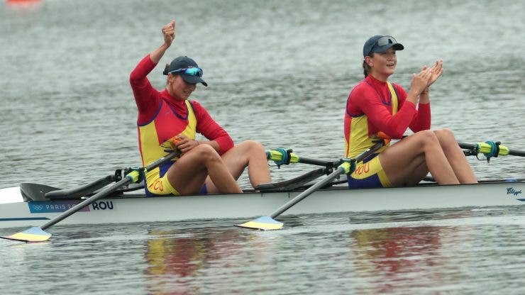 Simona Radiș și Ancuța Bodnar. Foto: Facebook / COSR