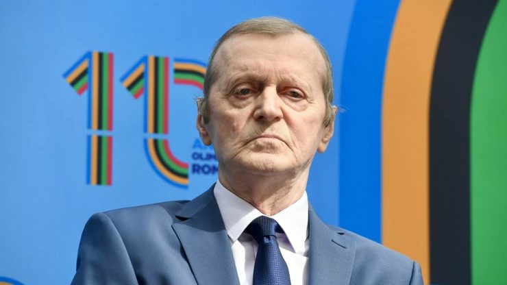 Cumpăna care l-a adus la marginea morții. Dan Grecu a stat în comă timp de două sptămâni după ce a mâncat o conservă 25 Dan Grecu