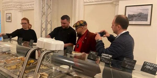 Piedone, în control la cantina din incinta Palatului Parlamentului