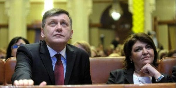 Crin Antonescu și Adina Vălean