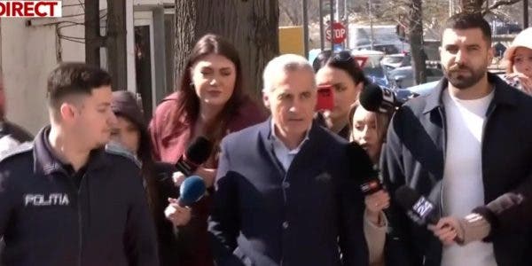 Primele imagini cu Călin Georgescu după ce CCR i-a respins candidatura la prezidențiale. FOTO: Captură video Antena 3 CNN