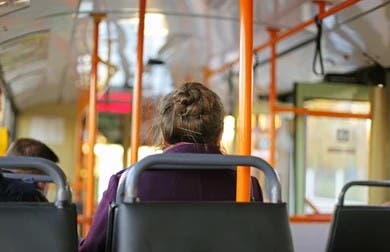 Zoia a dăruit un bilet de autobuz și a primit înapoi o viață întreagă