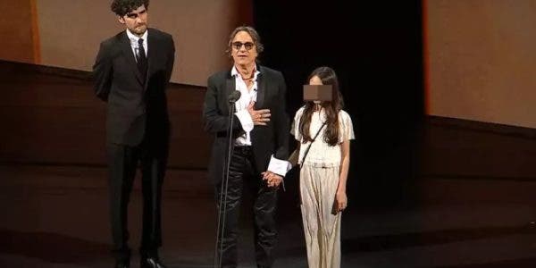 Claudiu Bleonț și fiica. Foto: Unica