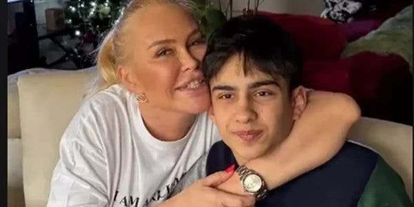 Vica Blochina și fiul său cu Victor Pițurcă, Edan