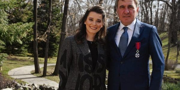 Kira Hagi se mărită pe 29 iunie