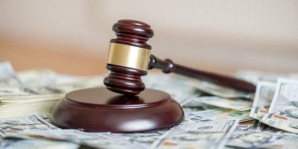 Pensionarii speciali, loviți direct la buzunar!