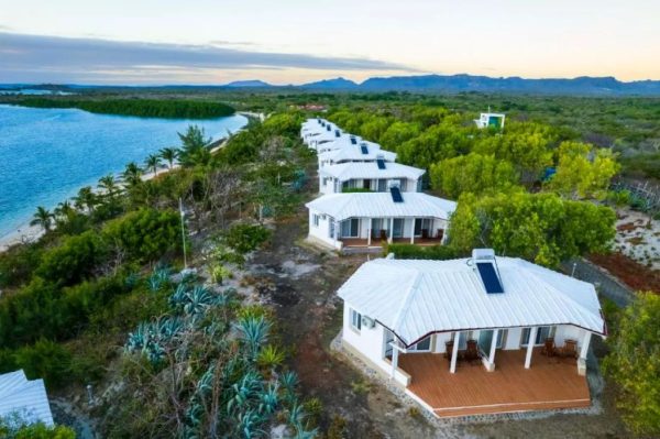 Primele imagini cu resortul lui Radu Mazăre din Madagascar. Cât costă acum o noapte de cazare 26