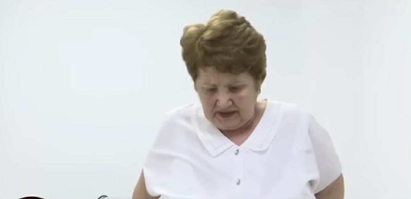 adriana bahmuteanu