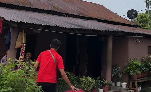 Nepalez întors acasă din România. Foto: Tiktok