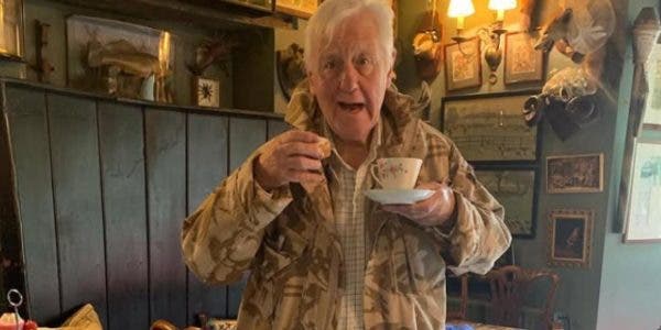 Benjamin Slade. Foto: Sir Benjamin Slade provine dintr-o familie nobilă și deține al 7-lea titlul de baron. Sursa foto: captura instagram/sirbenjaminslade