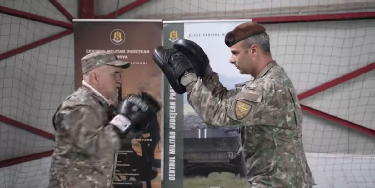 Armata Română caută 10.000 de voluntari. Leonard Doroftei, exemplu de curaj și motivație: „Să nu te oprești niciodată” 26 armata romana