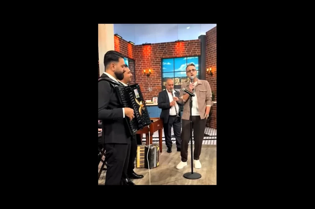 Andi Moisescu, mai tânăr și mai fericit ca oricând după divorțul de Olivia Steer. Prezentatorul Pro TV, într-o nouă etapă de viață: „Omul când e liber e fericit” 26 andi moisescu