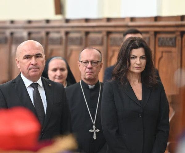 Iubita lui Ilie Bolojan! foto: facebook Eugen Ivut