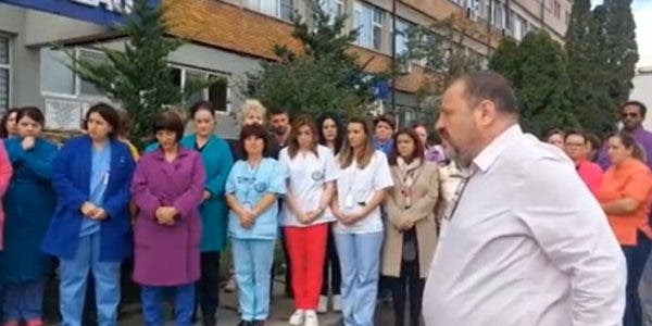 medici Buzau. Foto: captura Antena 3 CCN