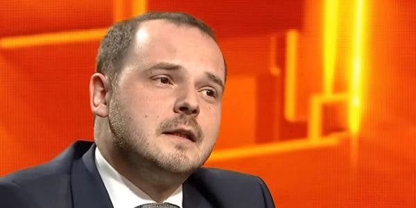 Sursa: 40 de întrebări cu Denise Rifai