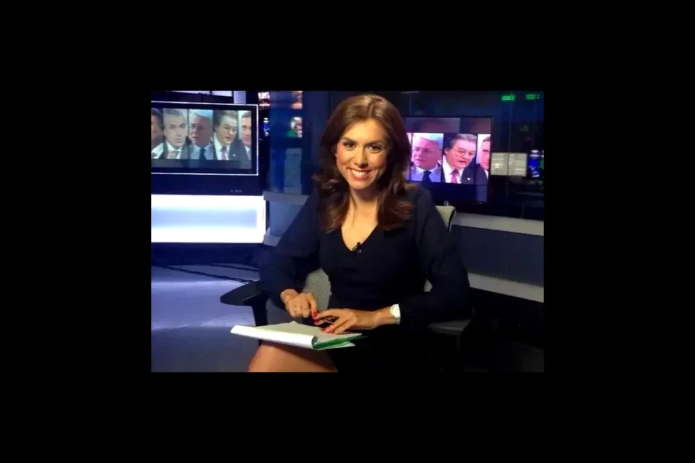 Denise Rifai, de nerecunoscut în tinerețe. Imagini rare din perioada în care iubita lui Dan Alexa era blondă 26 Denise Rifai