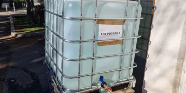 apa contaminata