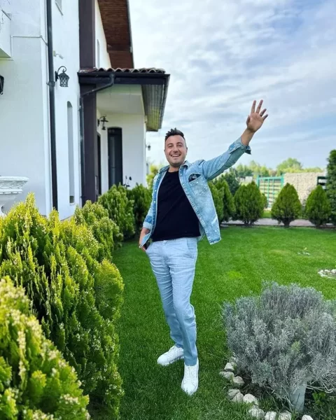 Cum arată locuința în care au stat Valentin Sanfira și Codruța Filip! Artiștii au avut parte de tot luxul din lume 28 casă