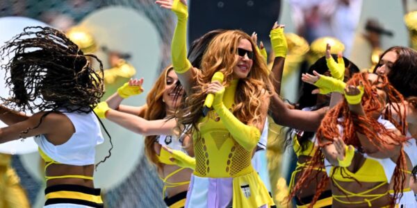 Scandal după show-ul Shakirei de la deschiderea Cupei Mondiale 2026. Fanii sunt convinși că nu era ea pe scenă 30