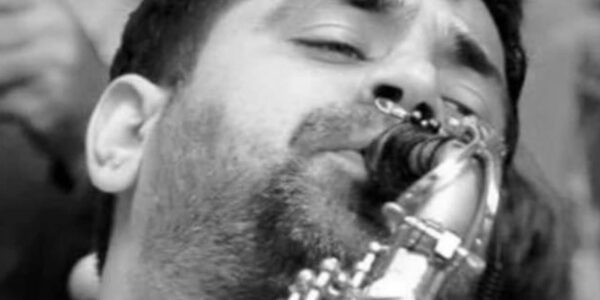 Doliu în lumea muzicii de petrecere. A murit saxofonistul Memiș Selciuc. Liviu Puștiu, mesaj sfâșietor pentru „legenda saxofonului turcesc” 36