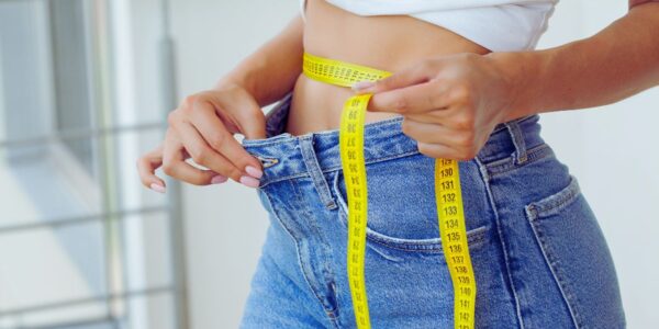 Cum să slăbești sănătos vara. Dieta ideală pentru luna iulie