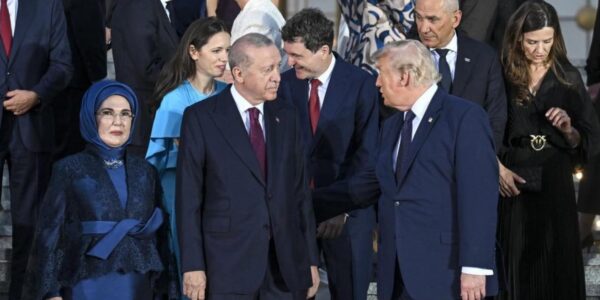 Cât ar valora pistolul primit cadou de Nicușor Dan de la Erdogan. Ce se întâmplă cu arma după întoarcerea în țară 50 Nicusor Dan