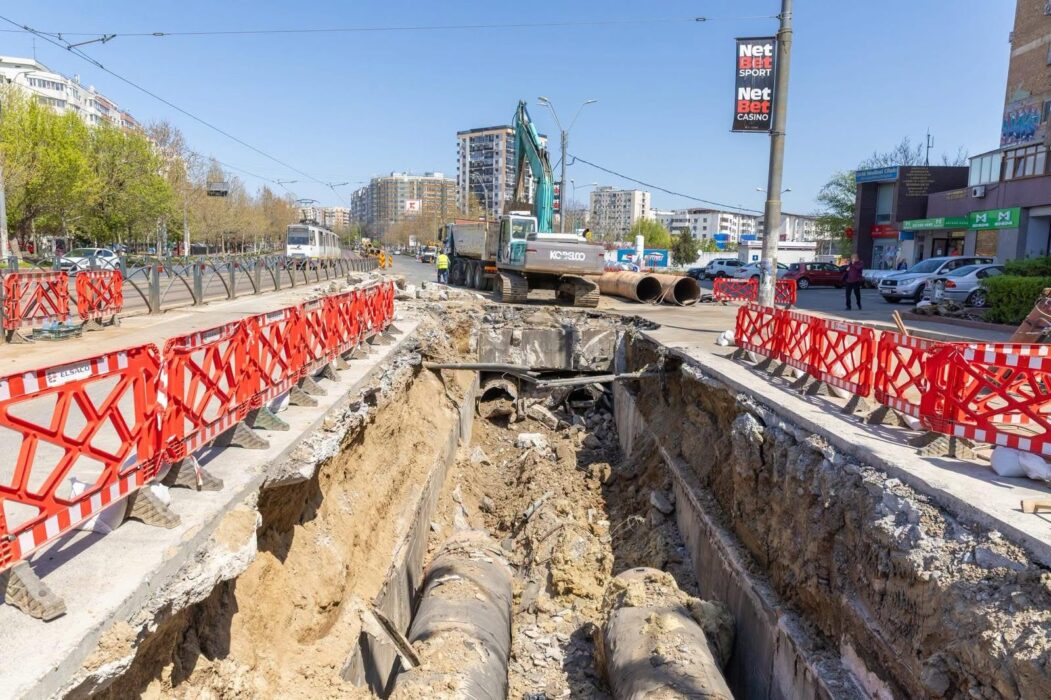 Mii de bucureșteni vor rămâne fără apă caldă, timp de 3 săptămâni. Care sunt cele mai afectate sectoare