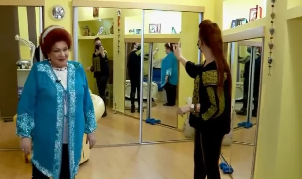 Cum arată vila Elenei Merișoreanu din centrul Bucureștiului. Artista are o casă desprinsă din filme 33 elena merisoreanu