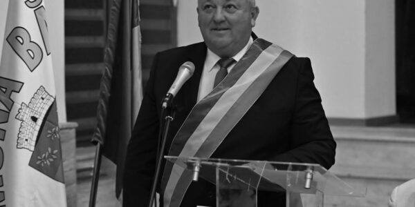 Damian Diniș