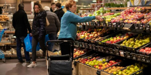 Cum să economisești bani la cumpărăturile săptămânale