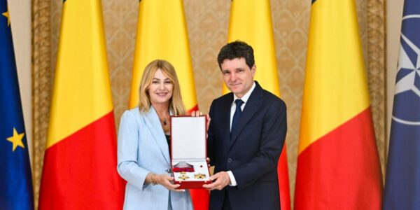 Ce spune Nadia Comăneci despre Nicușor Dan după întâlnirea de la Cotroceni. Impresia pe care i-a lăsat-o președintele României 26 Nadia Comăneci